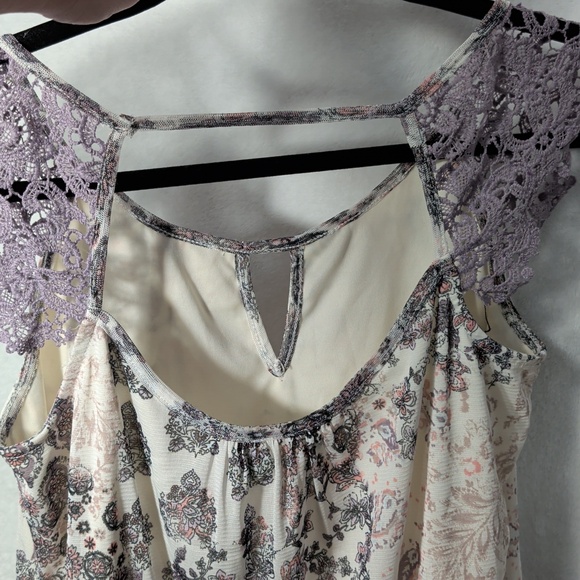 Maurices Cream Floral Paisley Tank with Lavender Lace Shoulders - Picture 6 of 6